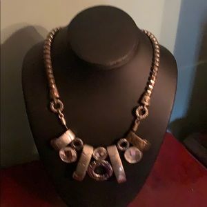 Metal necklace
